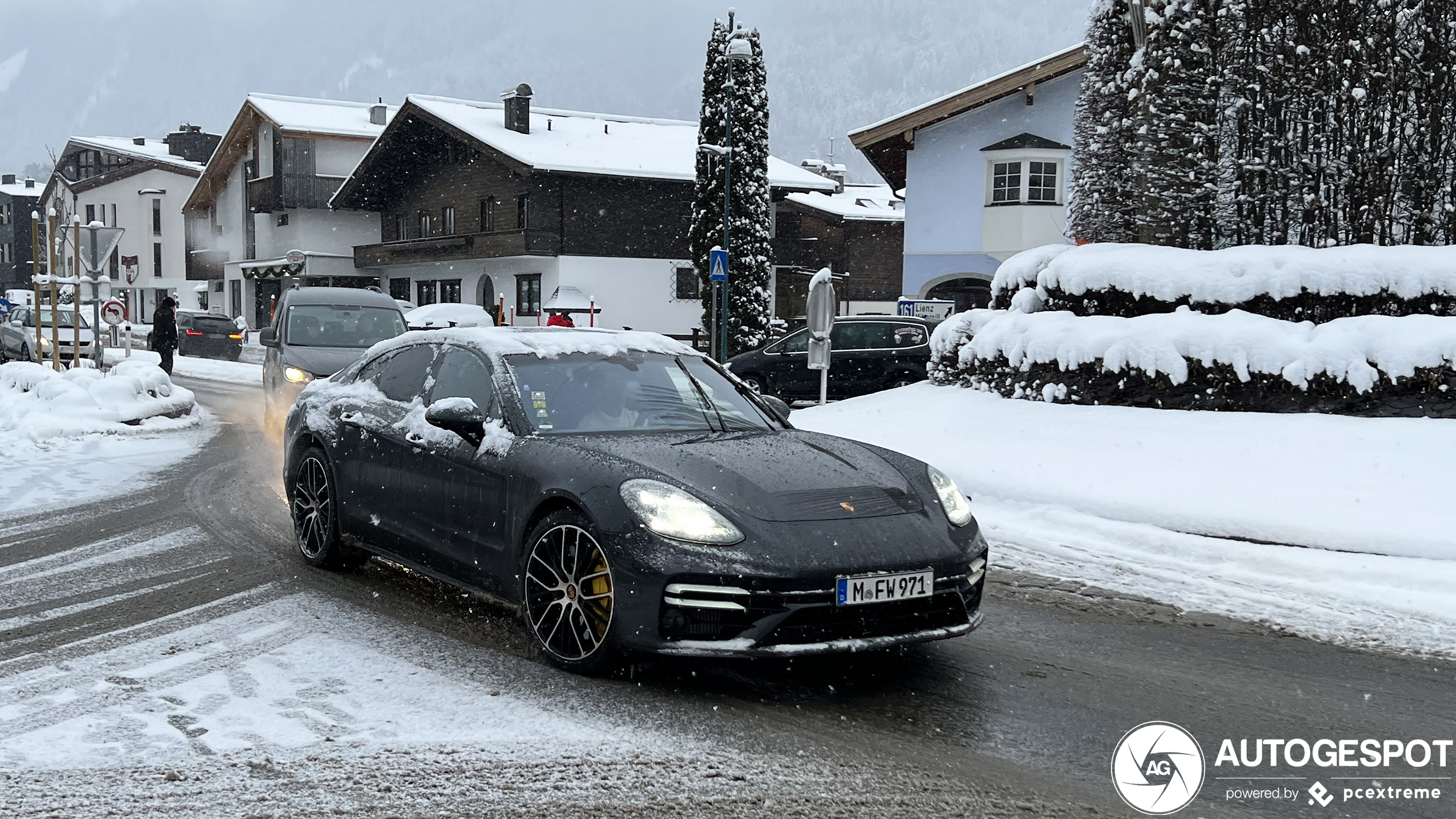 Porsche 971 Panamera Turbo S MkII