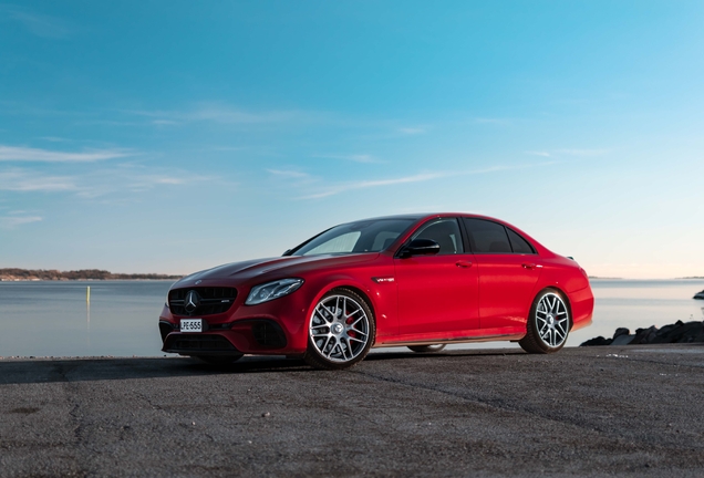 Mercedes-AMG E 63 S W213