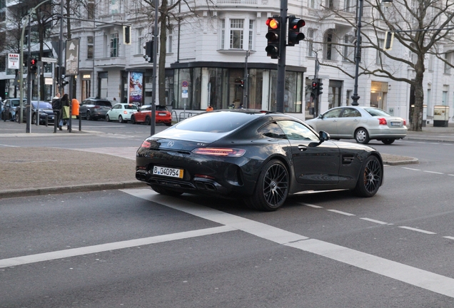 Mercedes-AMG GT C C190 2019