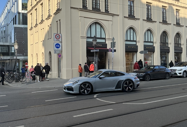 Porsche 992 Sport Classic