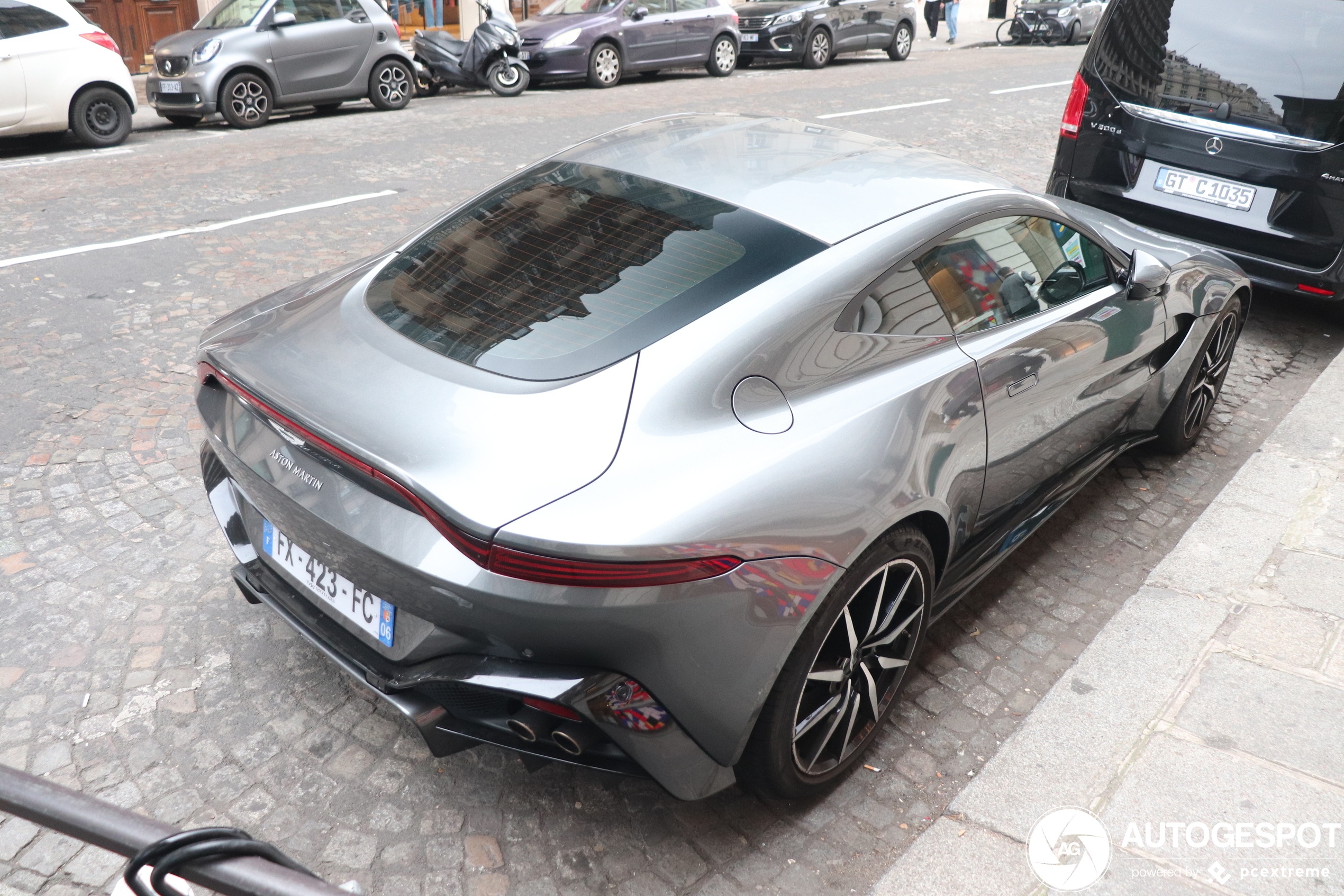 Aston Martin V8 Vantage 2018