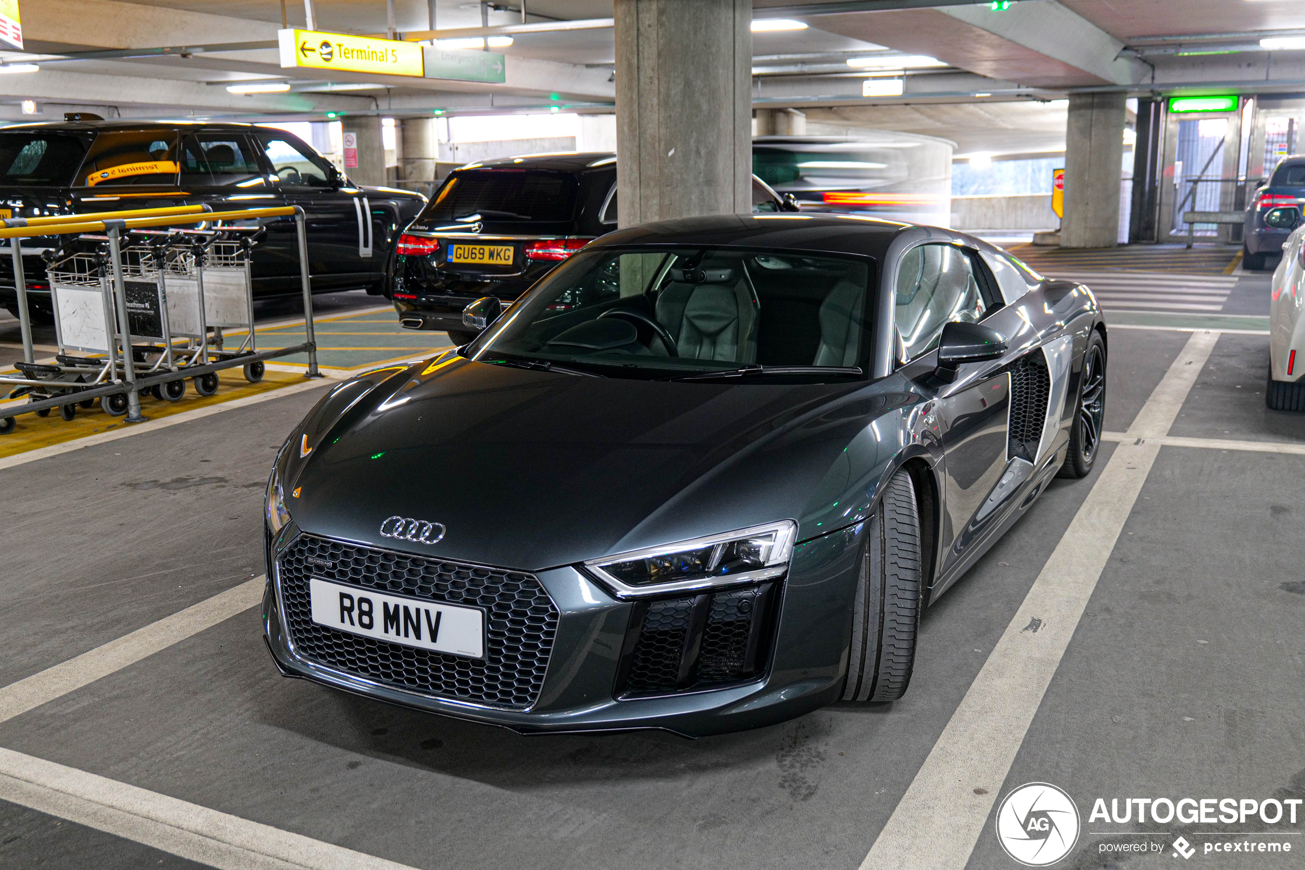 Audi R8 V10 2015