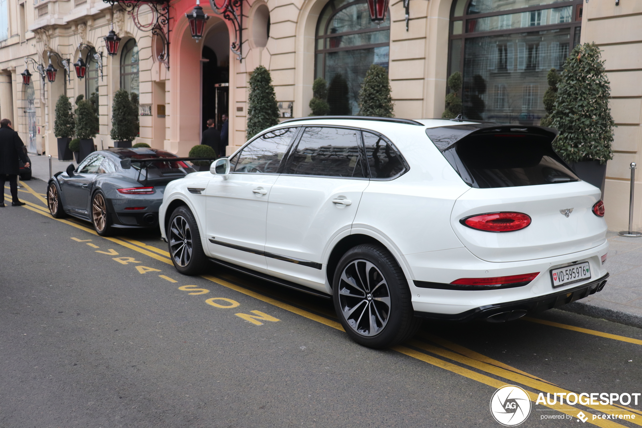 Bentley Bentayga V8 2021