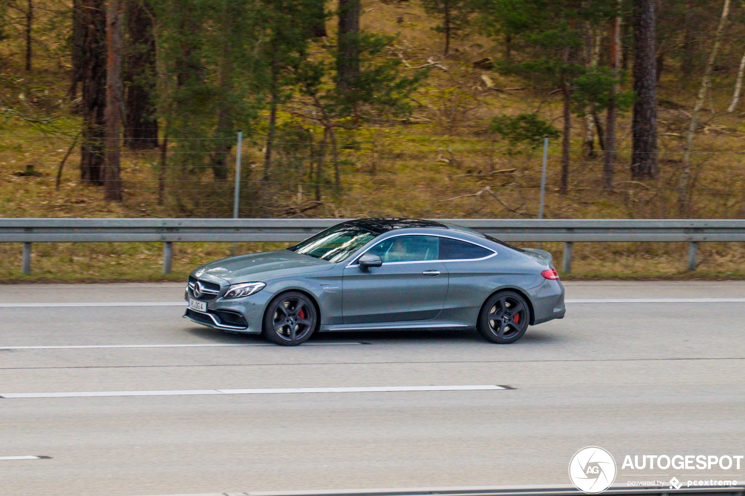 Mercedes-AMG C 63 S Coupé C205