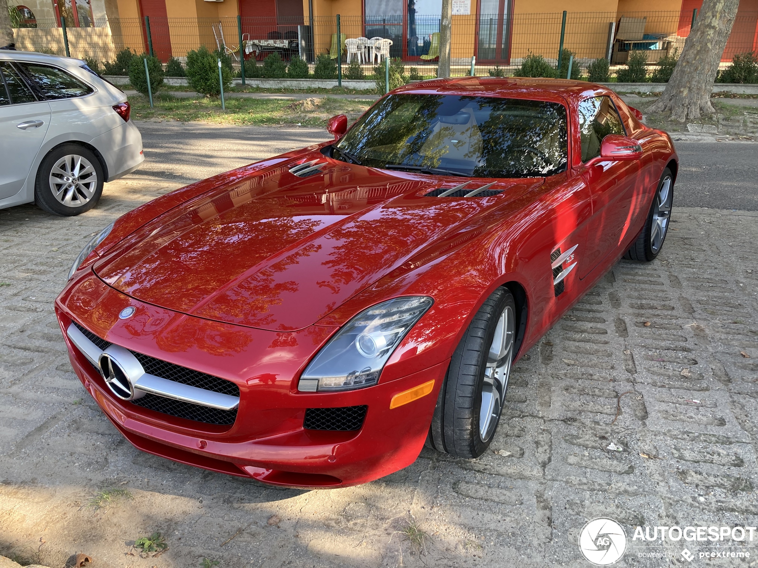 Mercedes-Benz SLS AMG