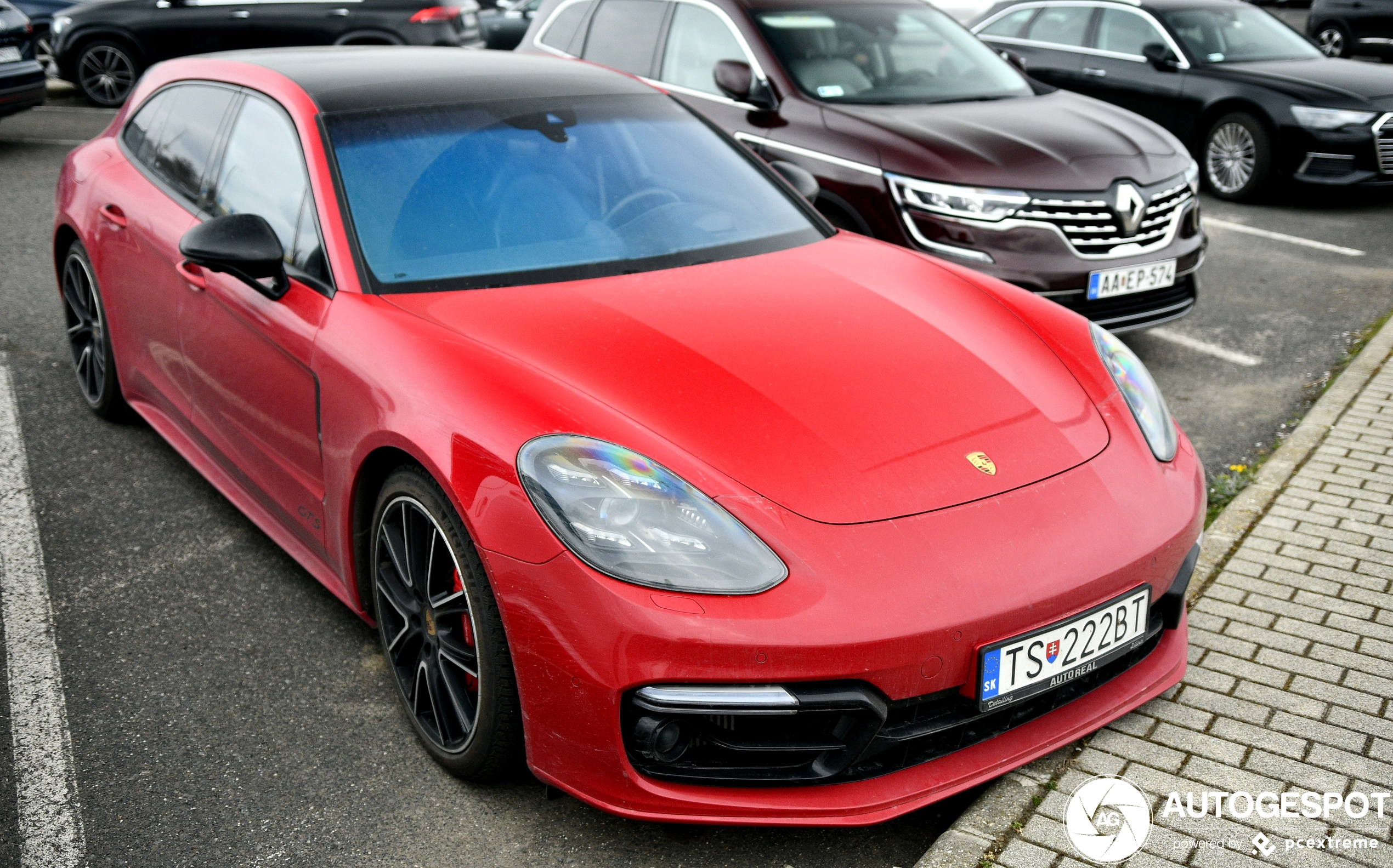 Porsche 971 Panamera GTS Sport Turismo