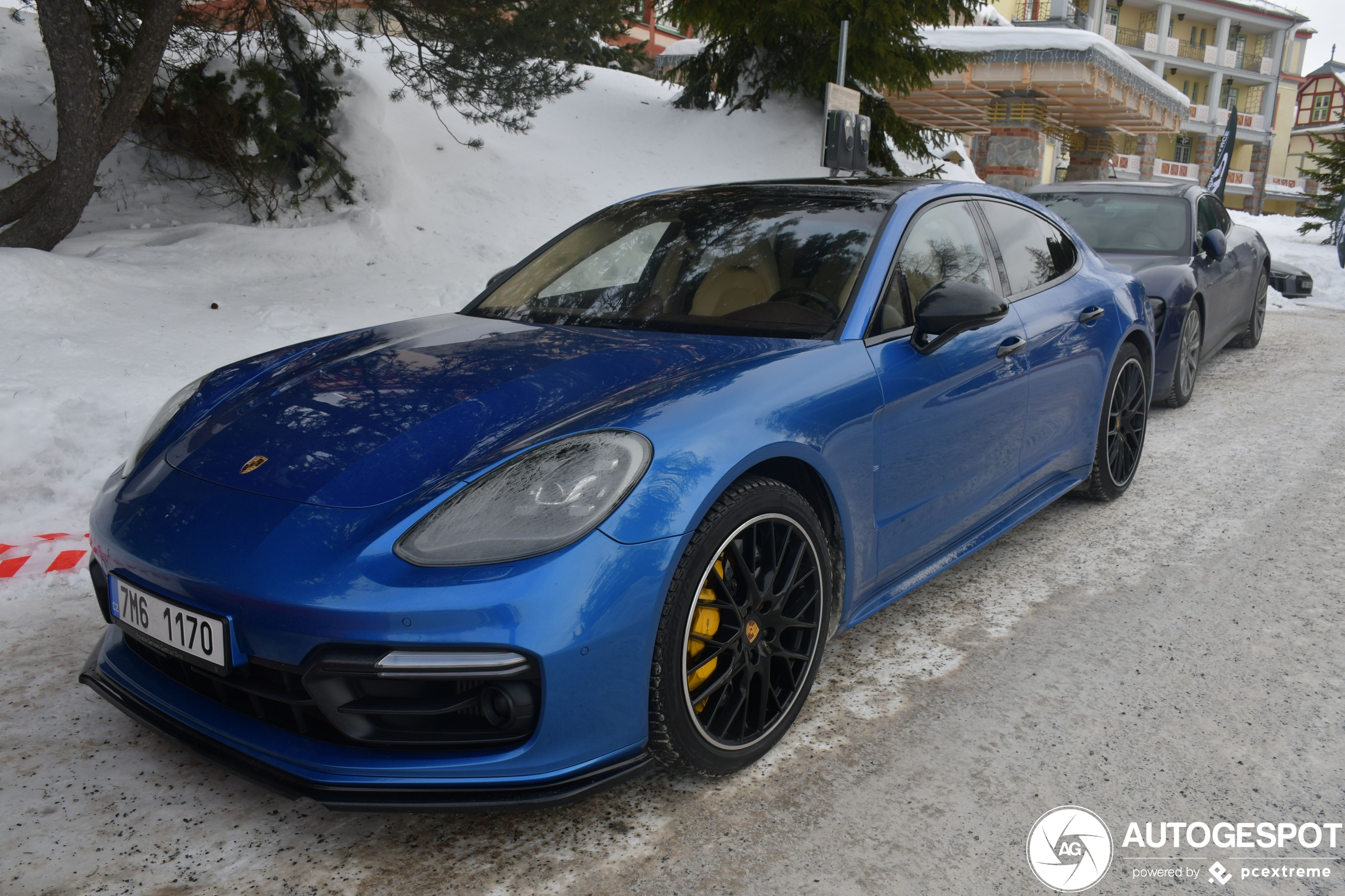 Porsche 971 Panamera Turbo S E-Hybrid