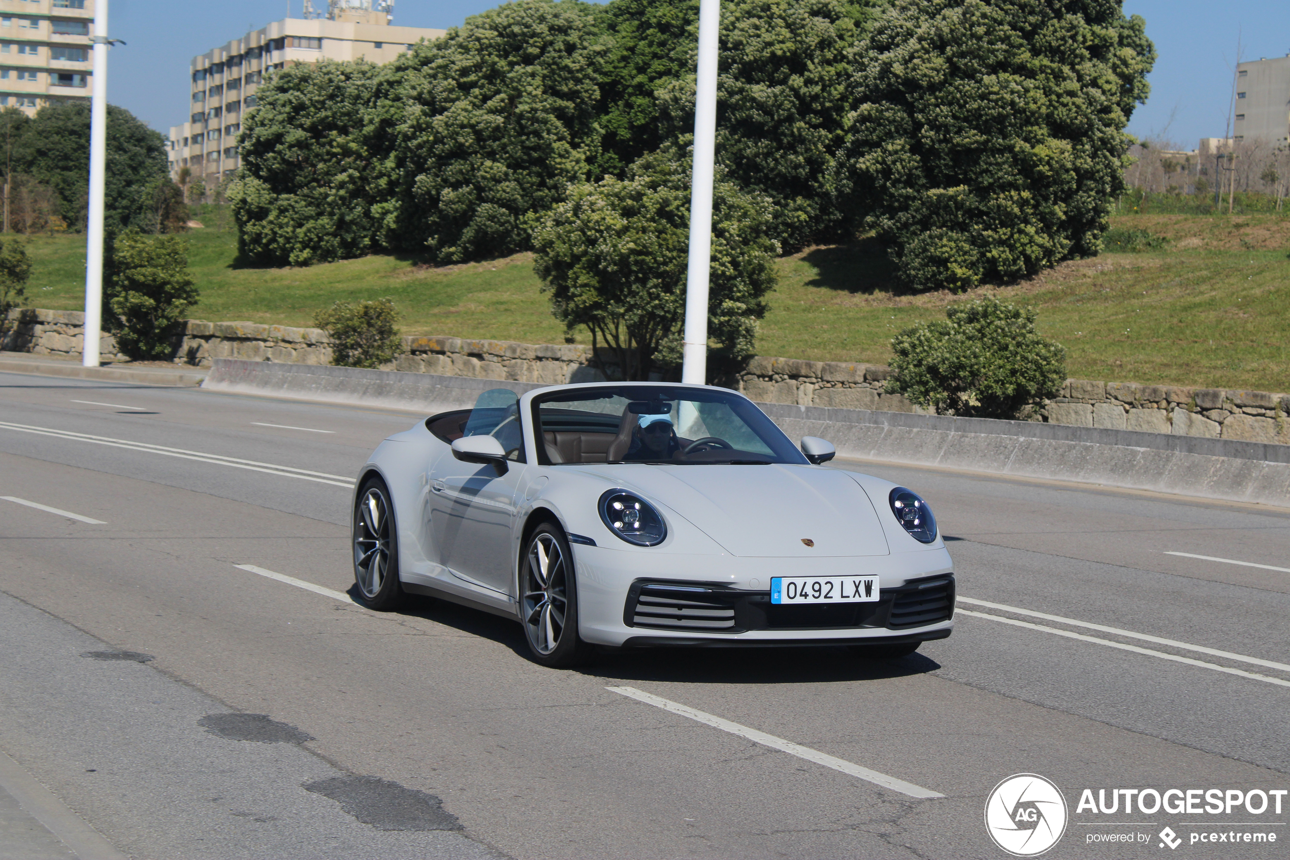 Porsche 992 Carrera 4S Cabriolet