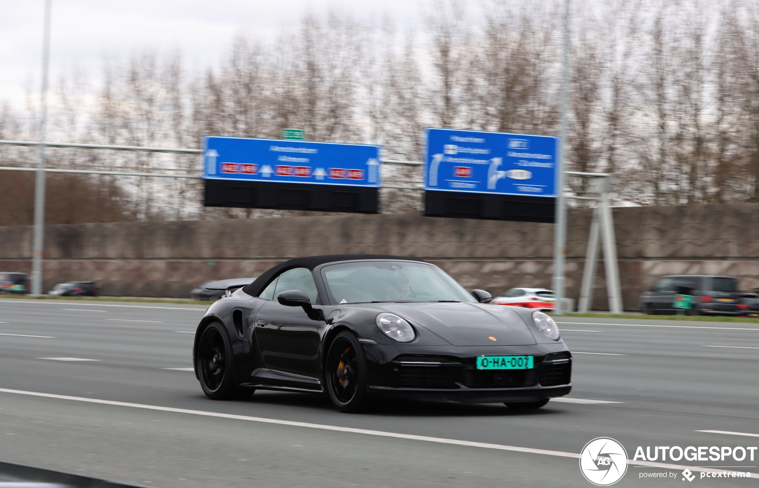 Porsche 992 Turbo S Cabriolet