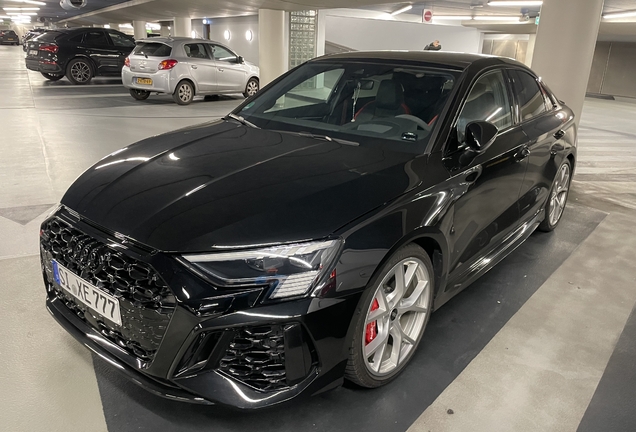 Audi RS3 Sedan 8Y