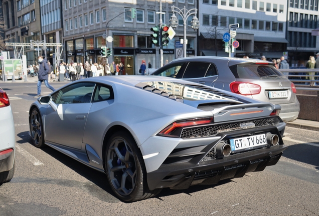 Lamborghini Huracán LP640-4 EVO