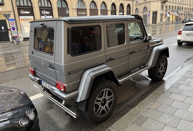 Mercedes-Benz G 500 4X4²