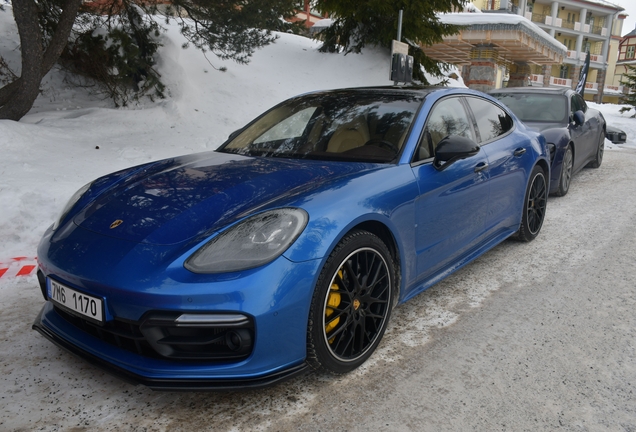 Porsche 971 Panamera Turbo S E-Hybrid