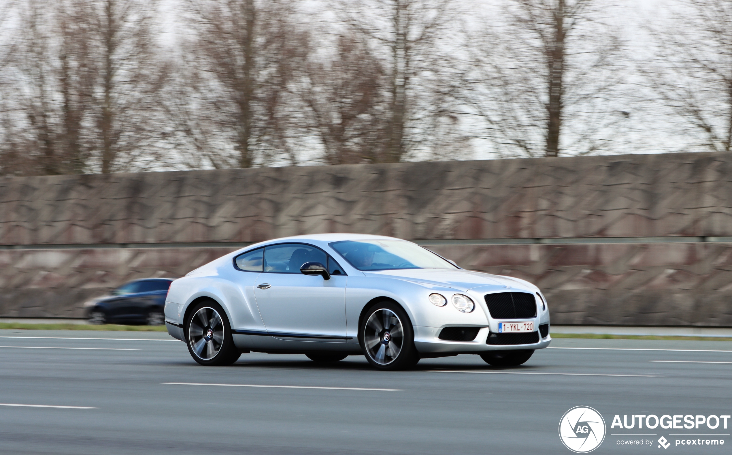 Bentley Continental GT V8