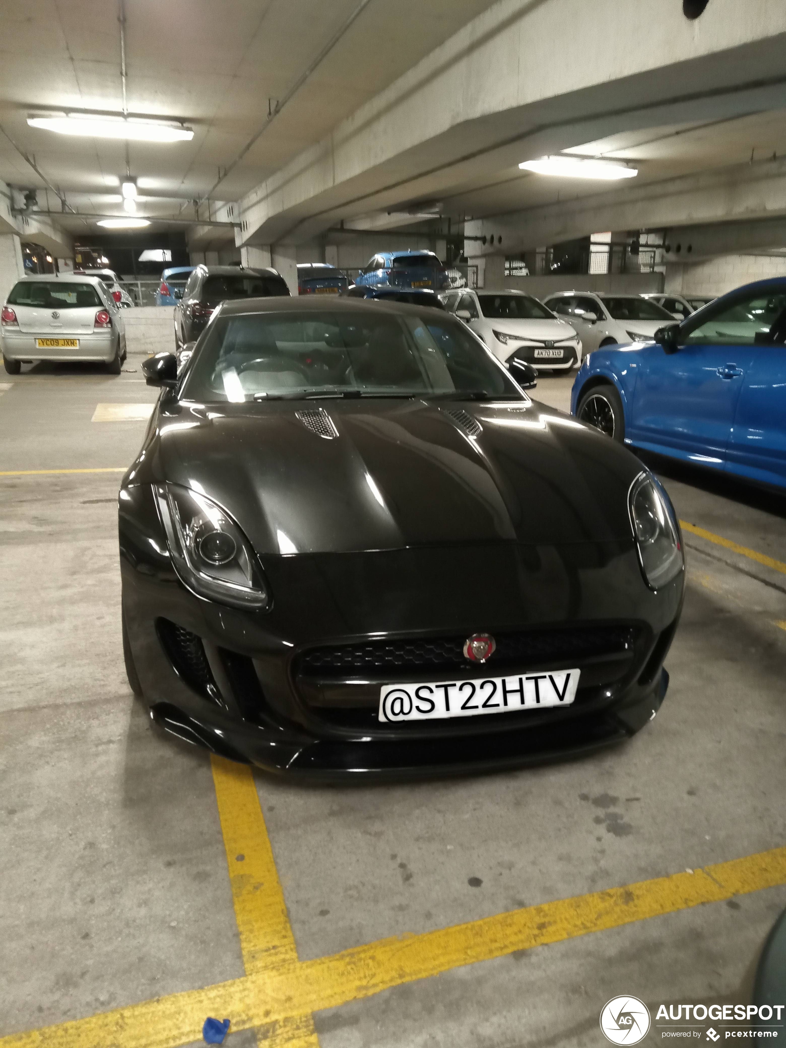 Jaguar F-TYPE R AWD Coupé