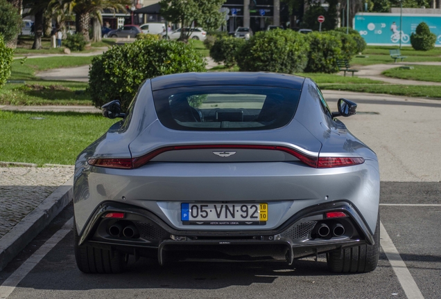 Aston Martin V8 Vantage 2018 British Edition