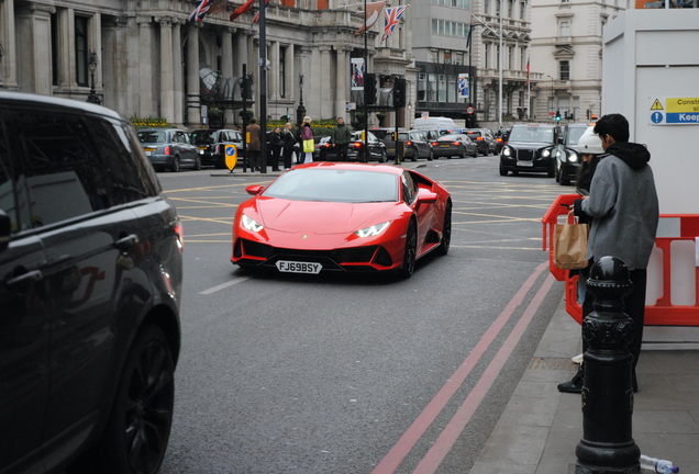 Lamborghini Huracán LP640-4 EVO