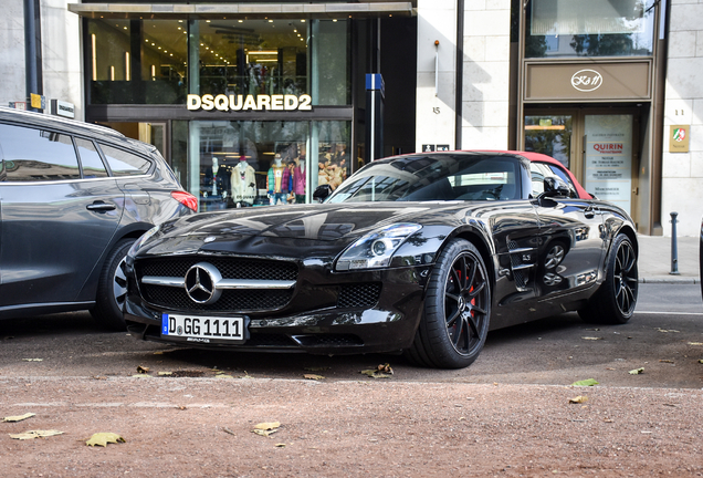 Mercedes-Benz SLS AMG Roadster