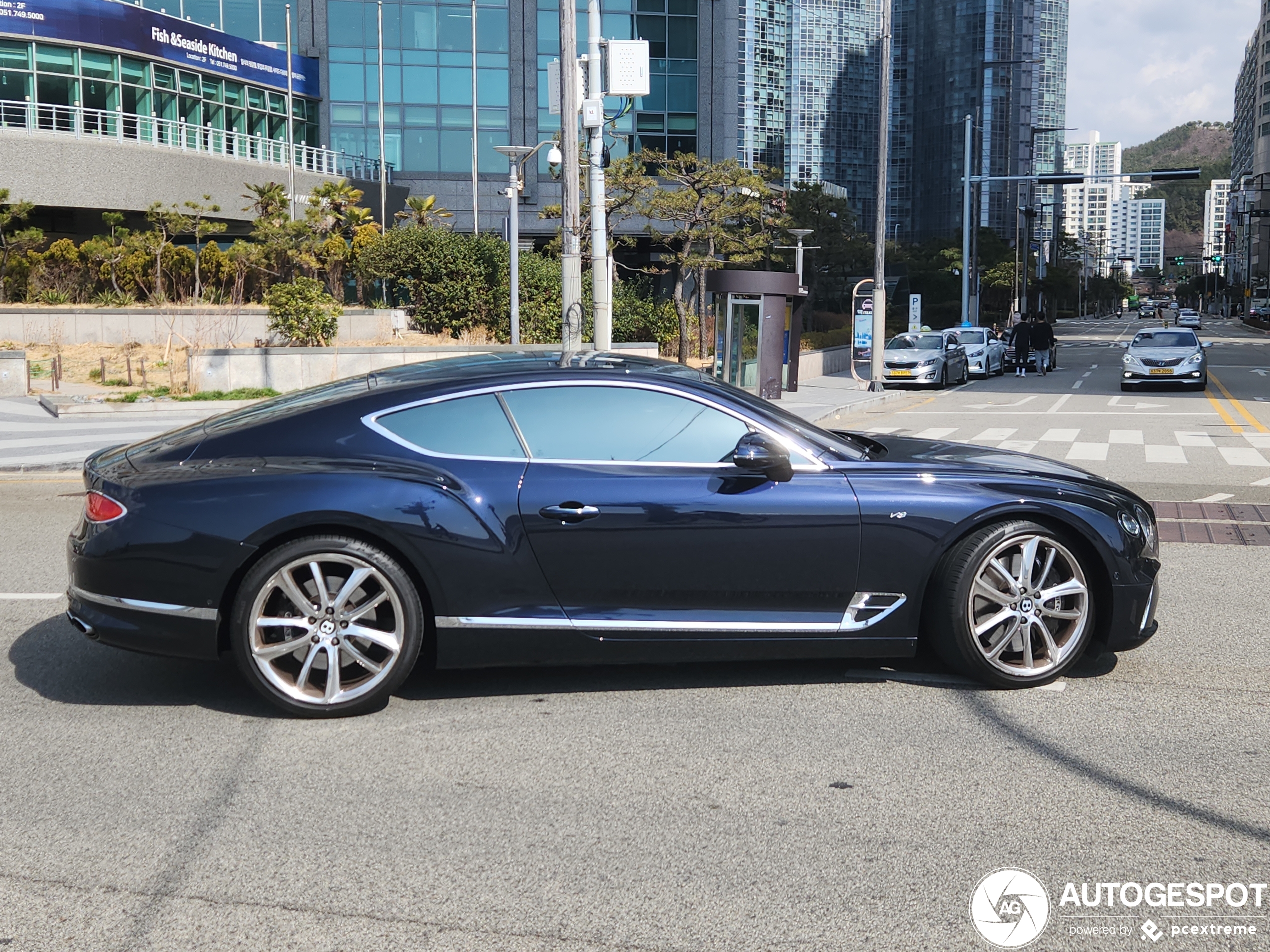 Bentley Continental GT V8 2020