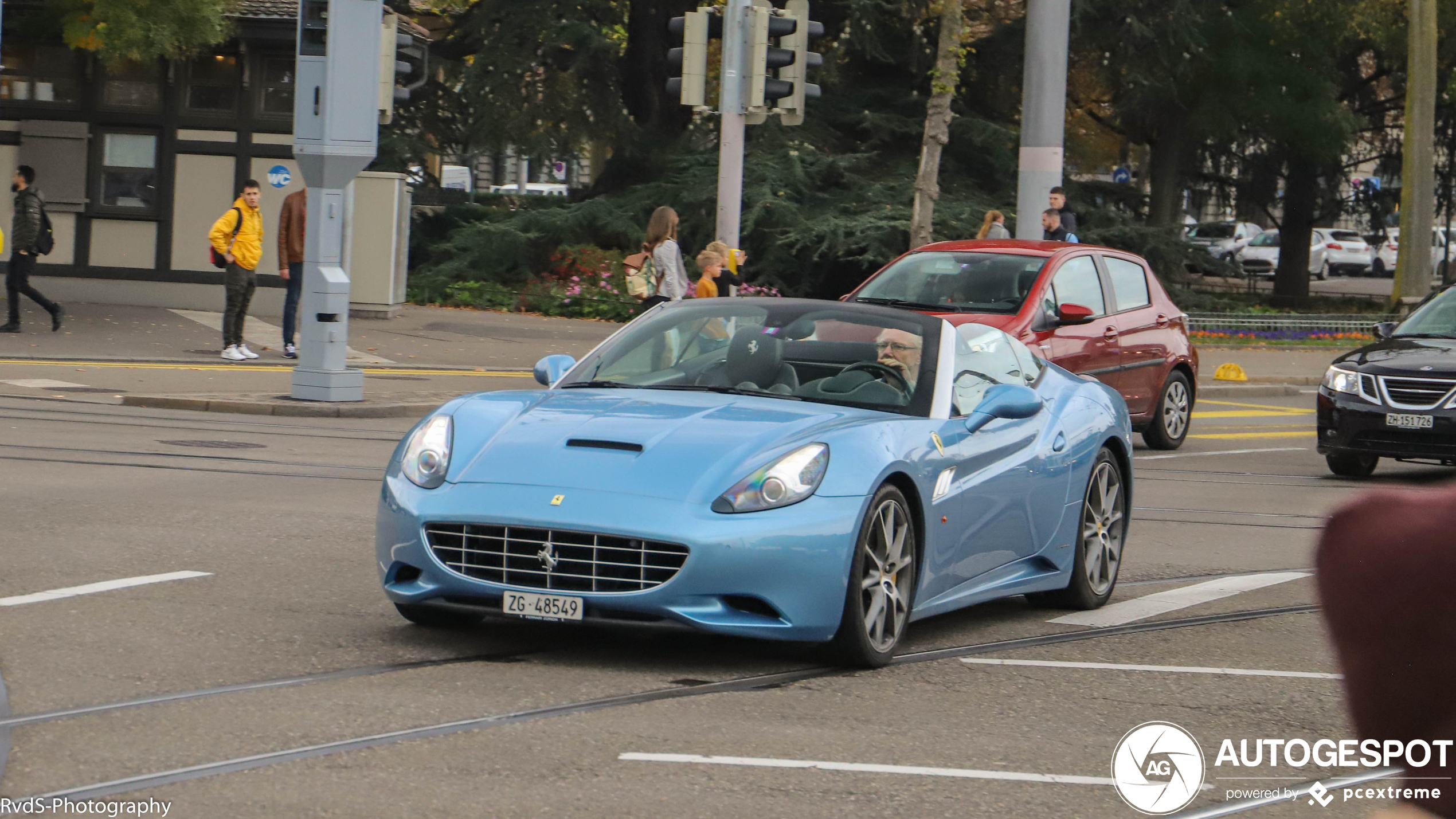 Ferrari California