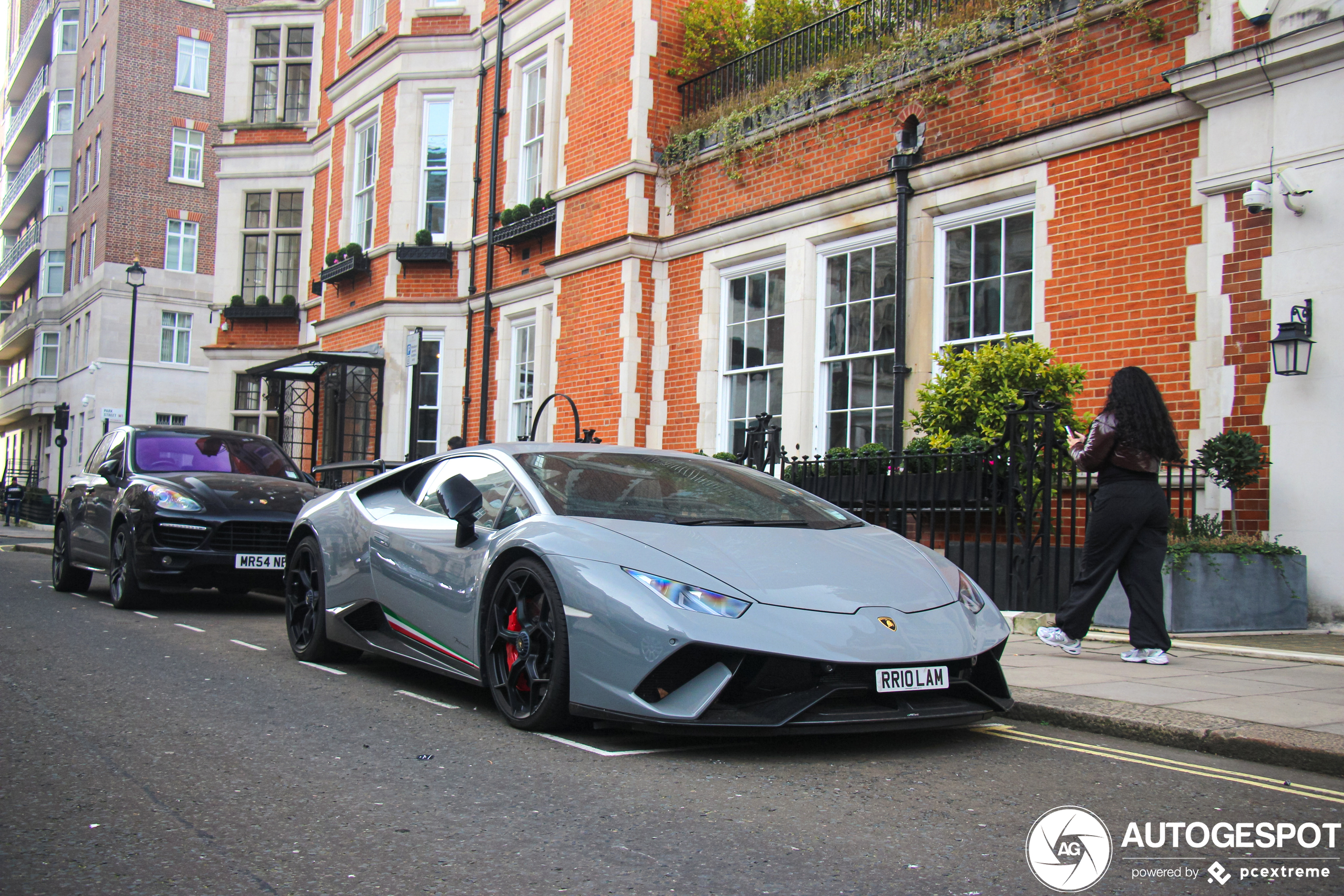 Lamborghini Huracán LP640-4 Performante