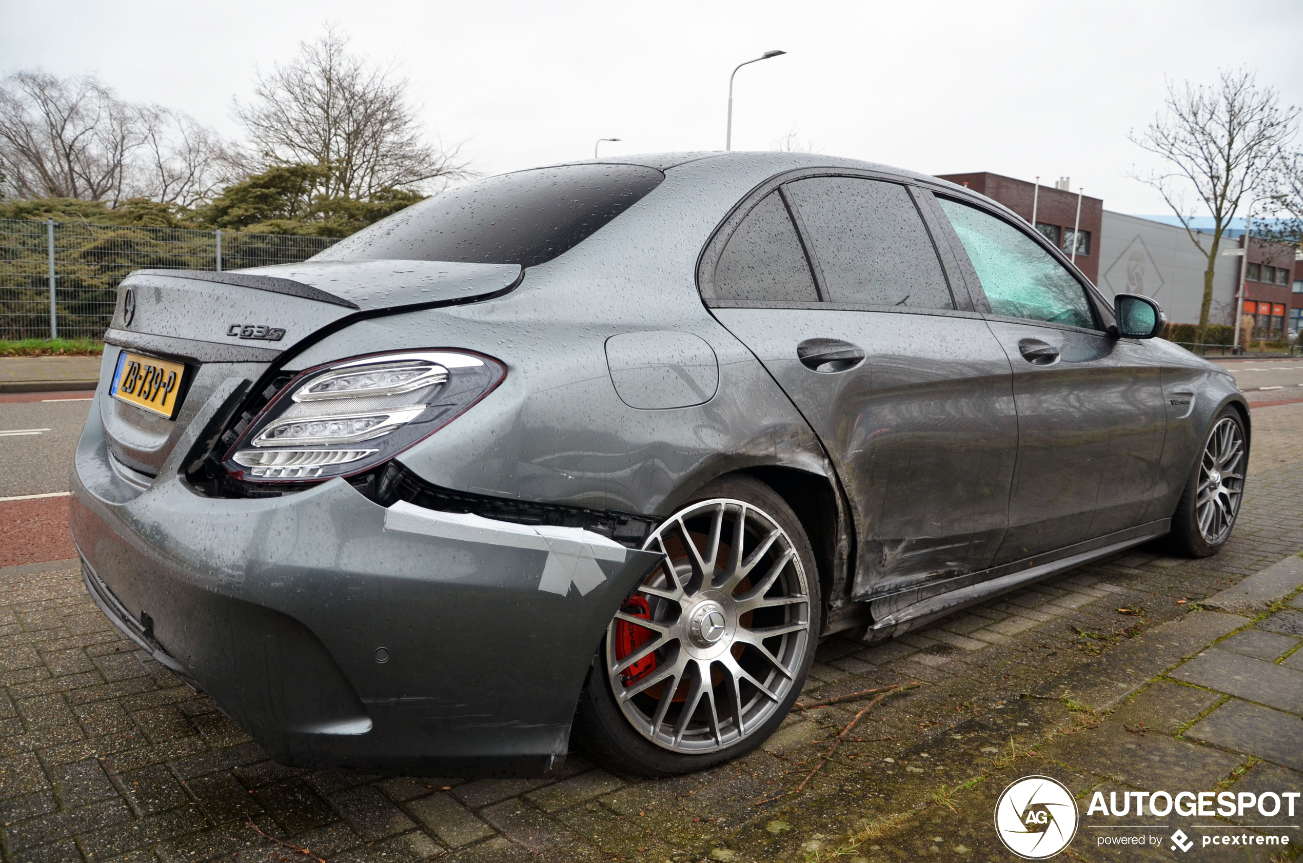 Mercedes-AMG C 63 S W205