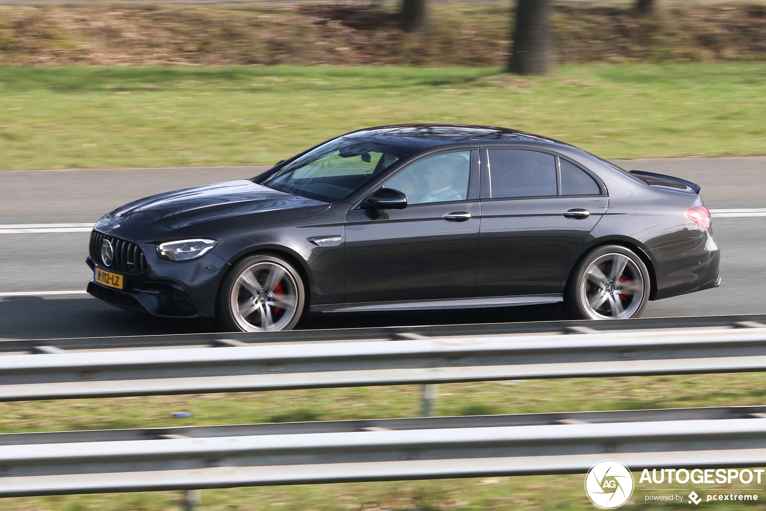 Mercedes-AMG E 63 S W213 2021