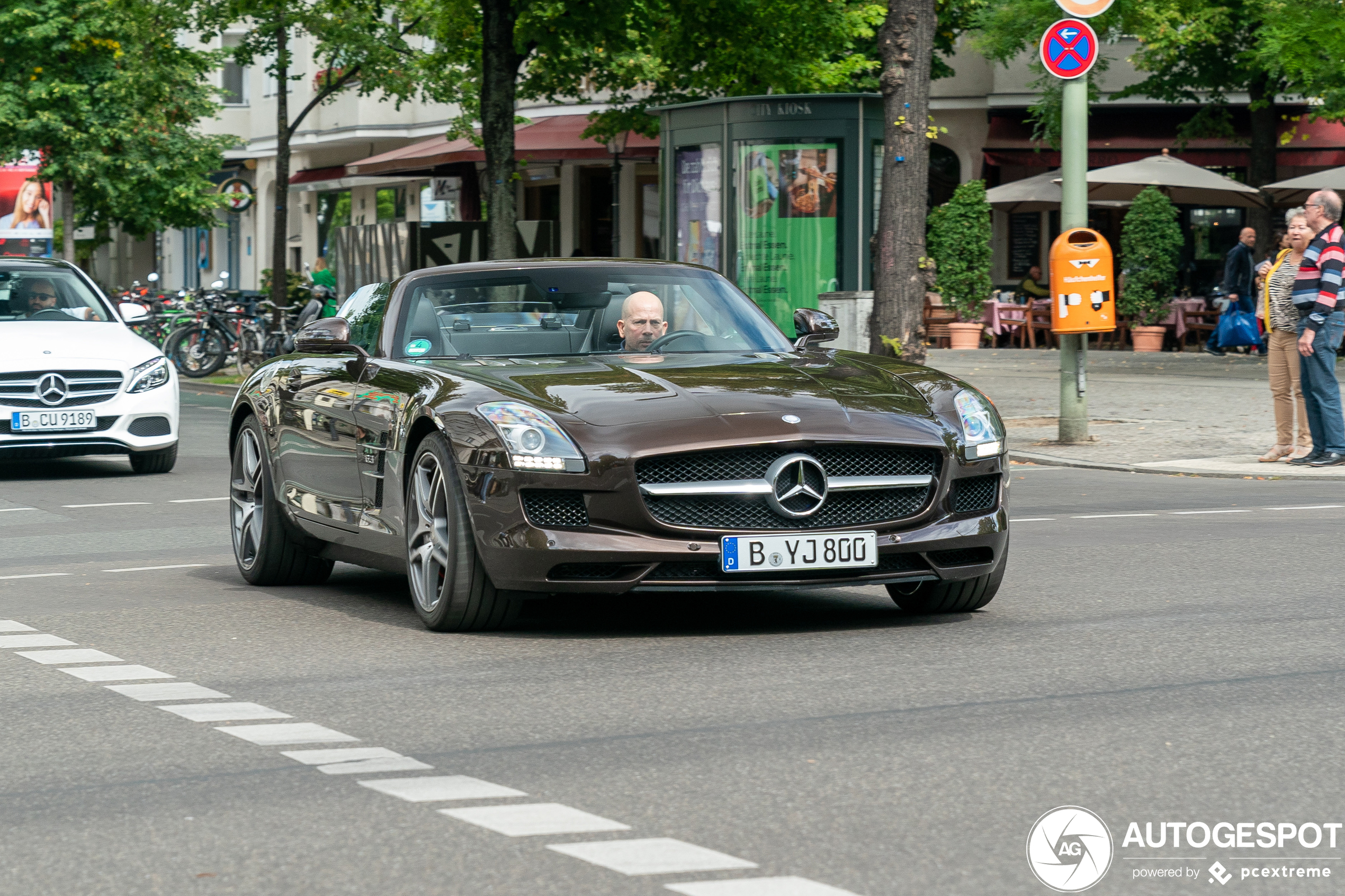 Mercedes-Benz SLS AMG Roadster