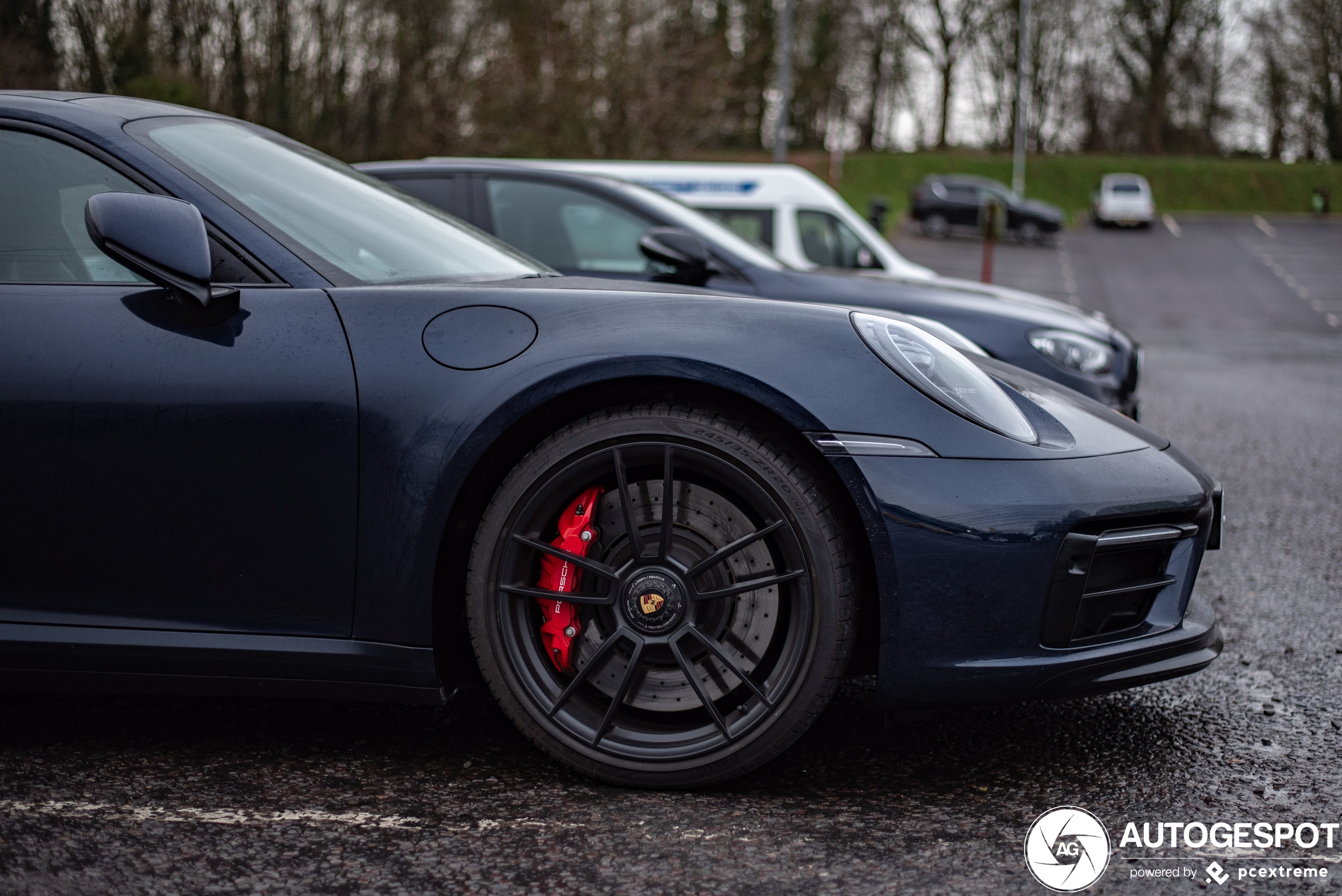 Porsche 992 Carrera GTS