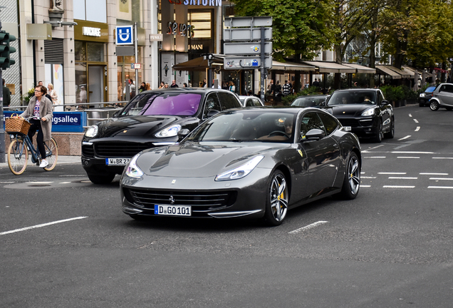 Ferrari GTC4Lusso