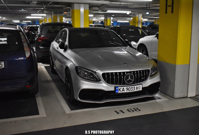 Mercedes-AMG C 63 S W205 2018