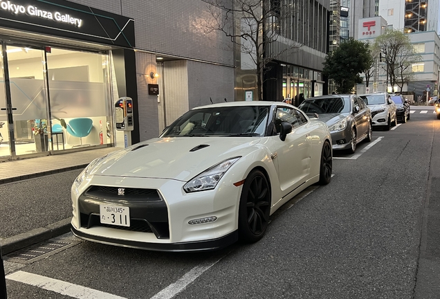 Nissan GT-R 2014