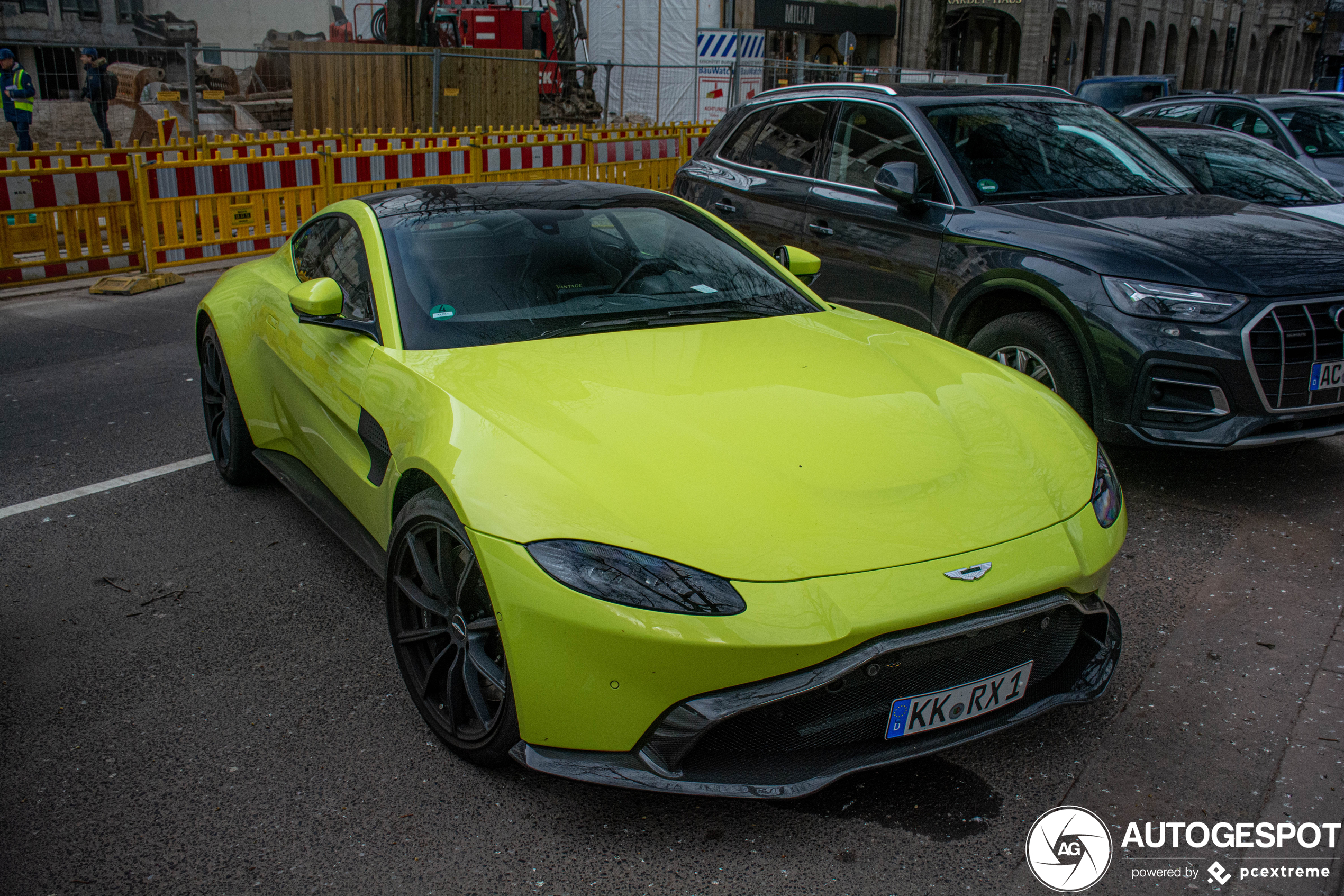 Aston Martin V8 Vantage 2018