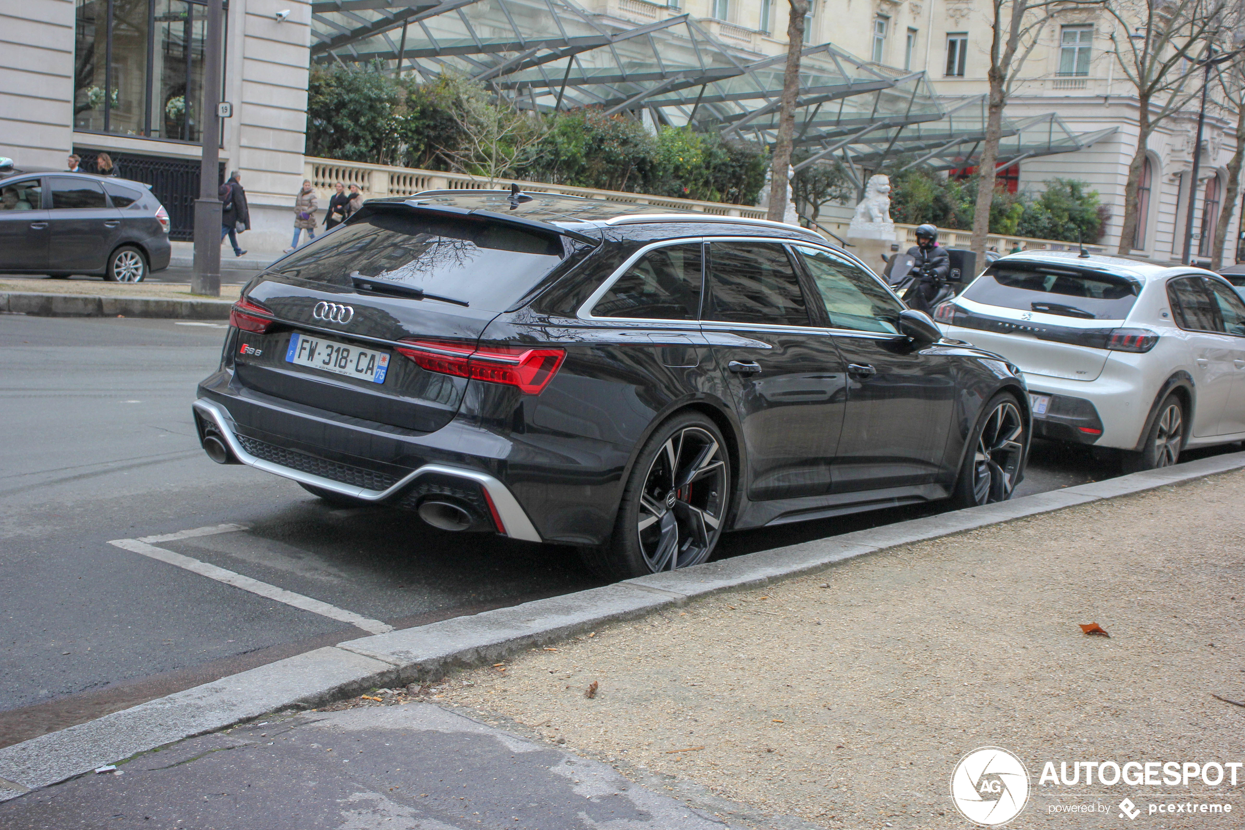 Audi RS6 Avant C8