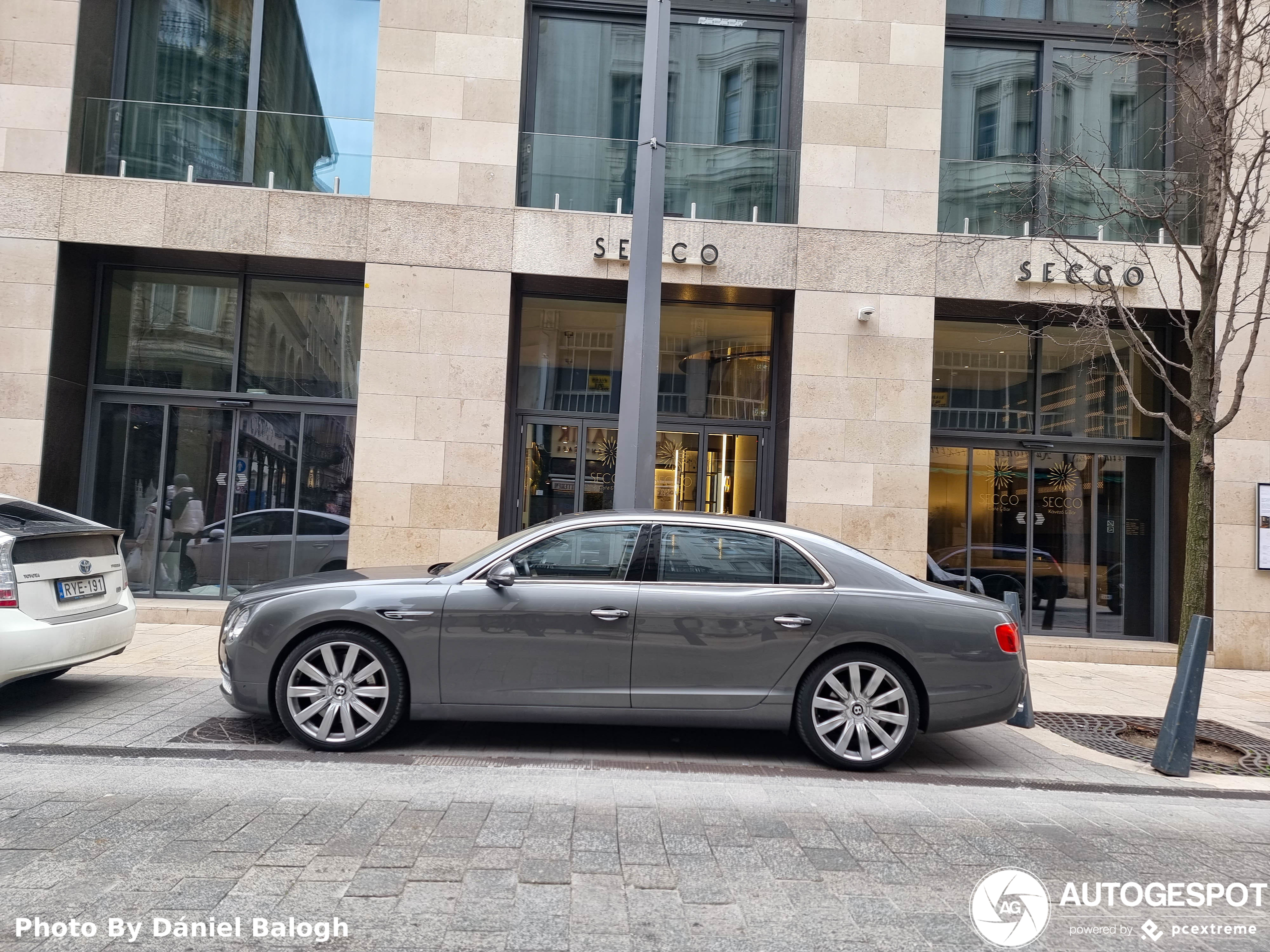 Bentley Flying Spur W12