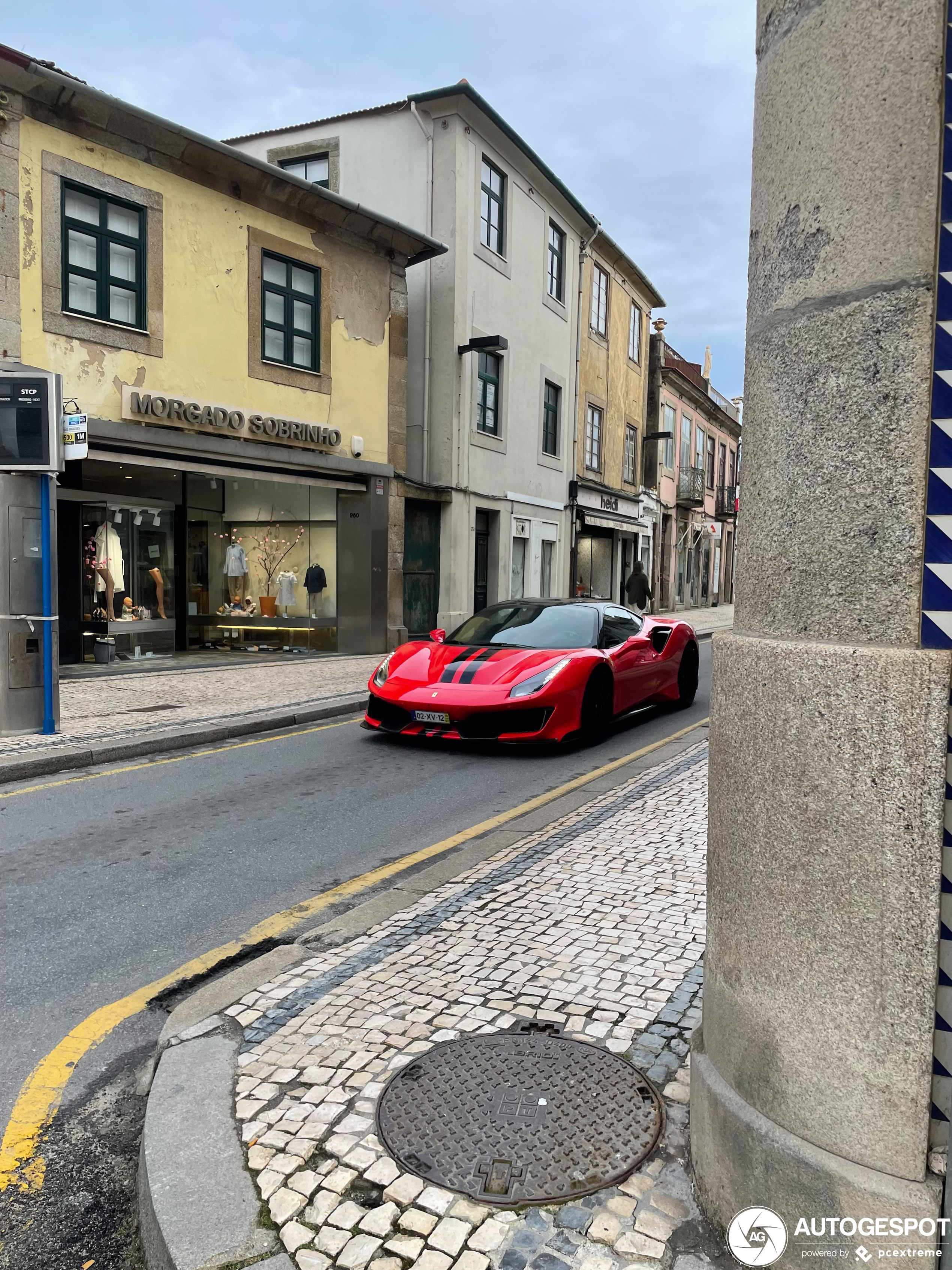 Ferrari 488 Pista