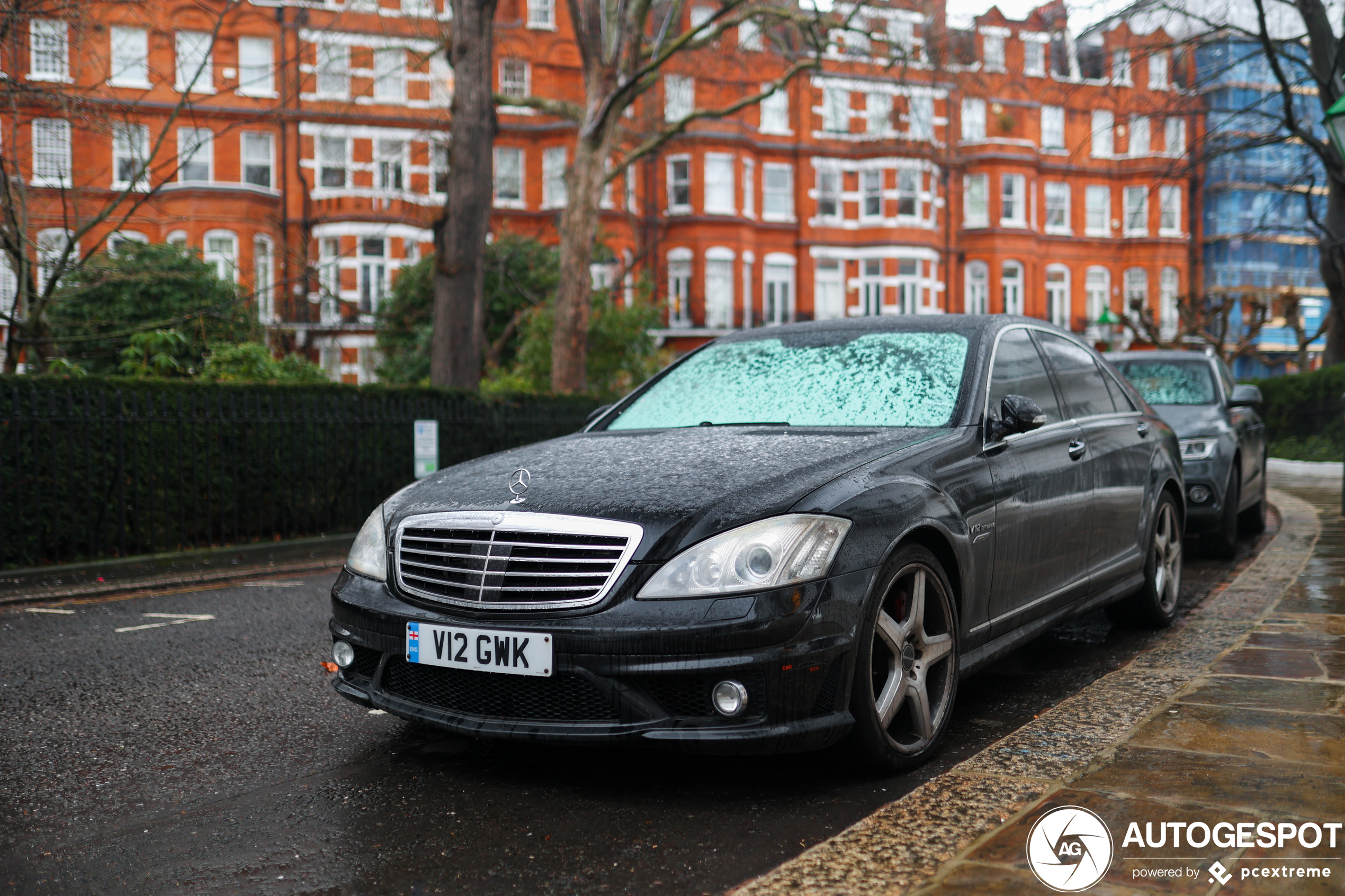 Mercedes-Benz S 65 AMG V221