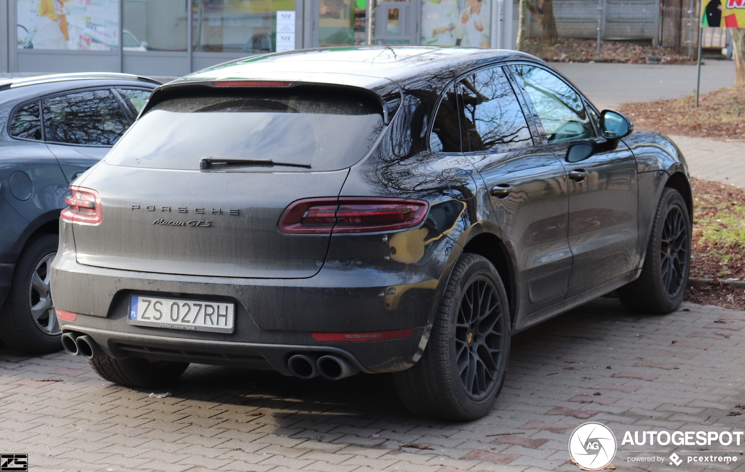 Porsche 95B Macan GTS