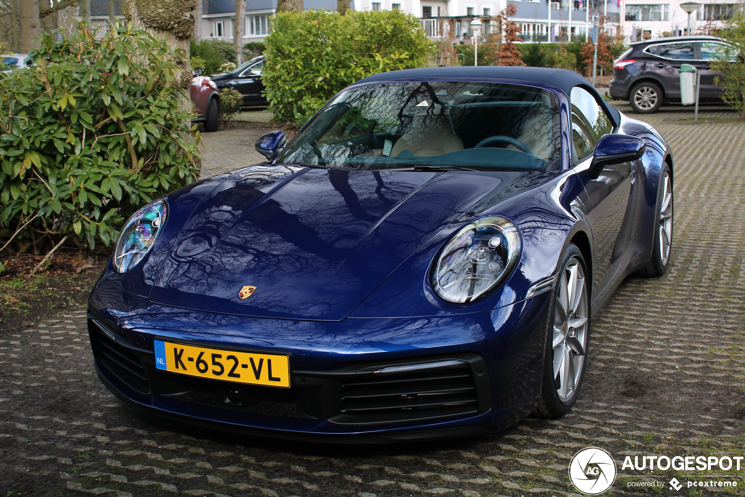 Porsche 992 Carrera 4S Cabriolet