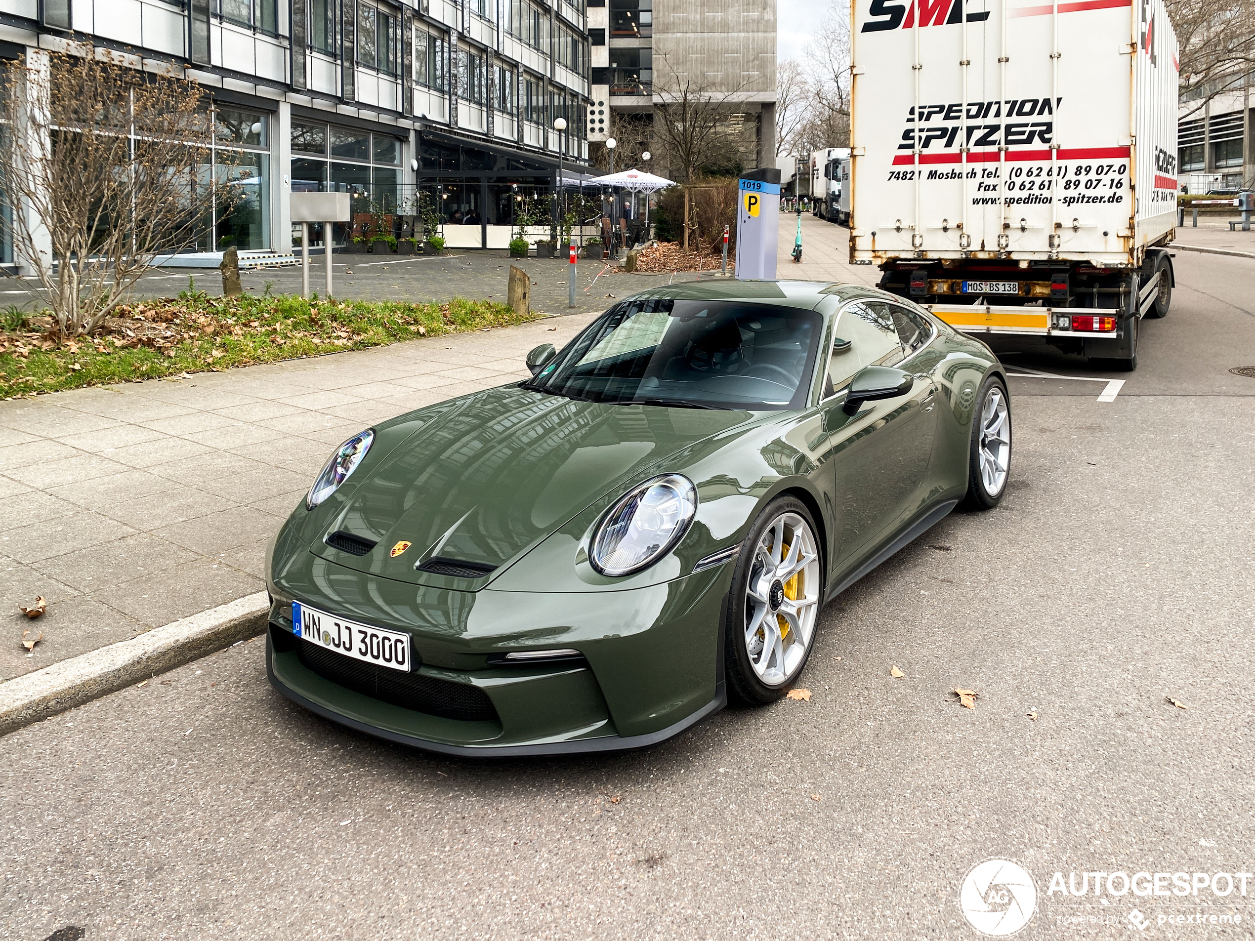 Porsche 992 GT3 Touring