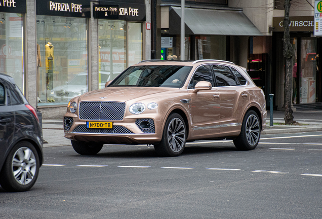 Bentley Bentayga Hybrid 2021