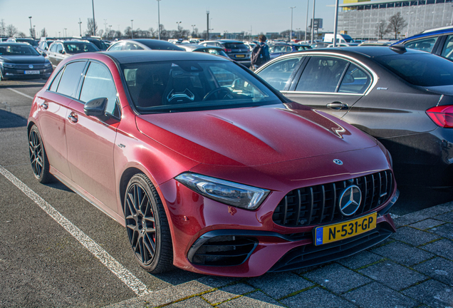 Mercedes-AMG A 45 S W177