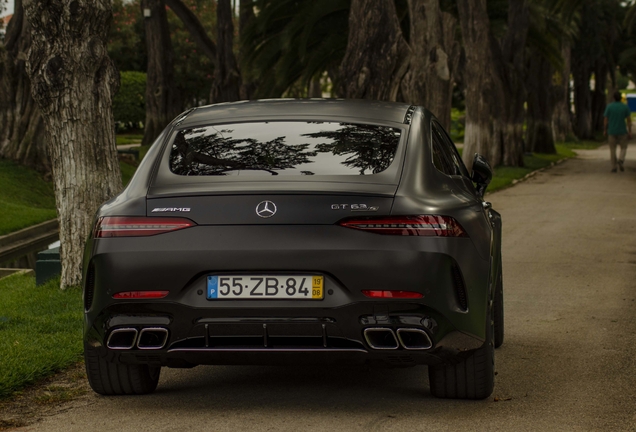 Mercedes-AMG GT 63 S X290