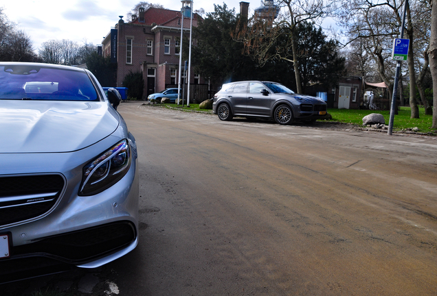 Mercedes-AMG S 63 Coupé C217