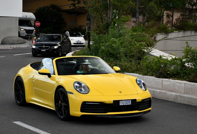 Porsche 992 Carrera 4S Cabriolet