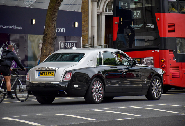 Rolls-Royce Phantom VIII