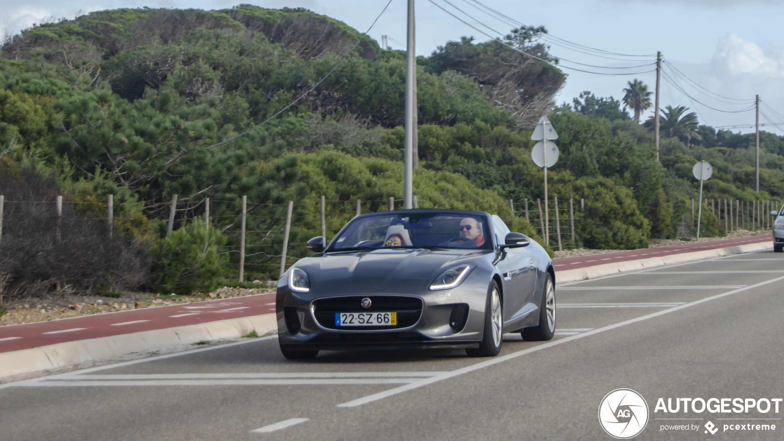 Jaguar F-TYPE S Convertible