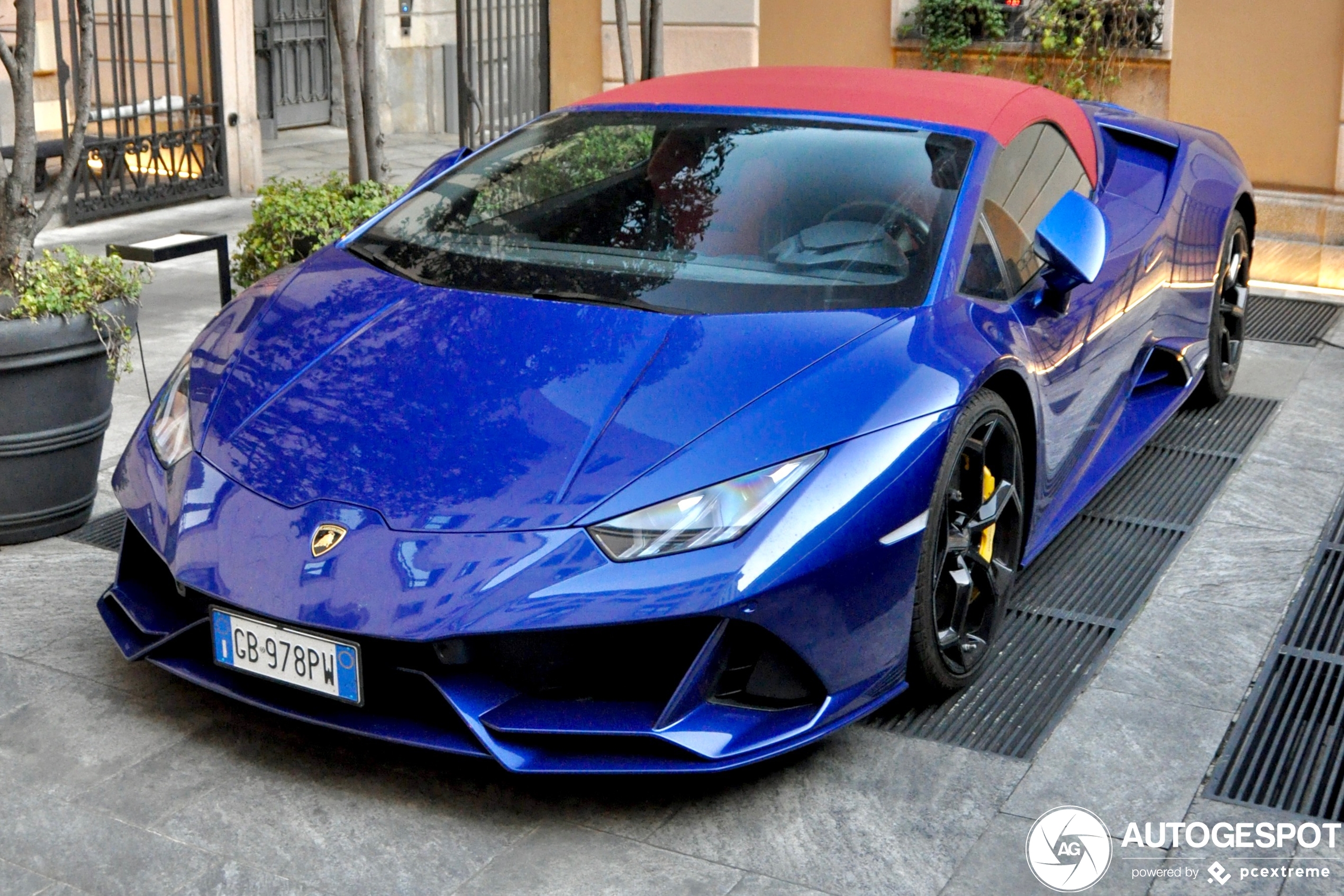 Lamborghini Huracán LP640-4 EVO Spyder