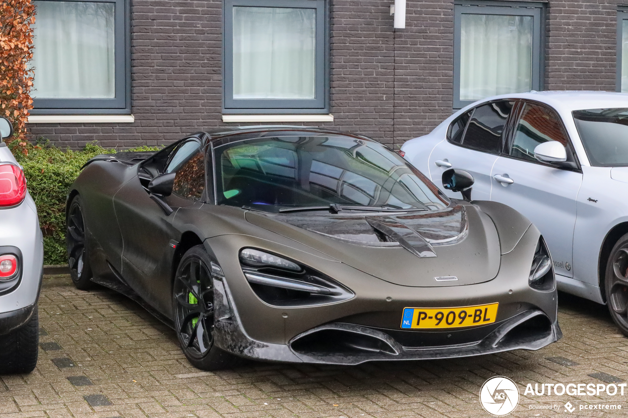 McLaren 720S Spider Novitec