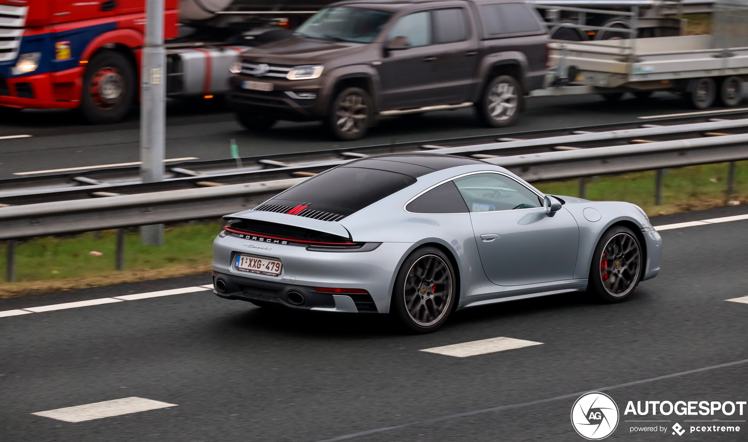 Porsche 992 Carrera 4S